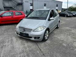 Silber Gebraucht 2006 Mercedes A160 Limousine | 2.199 €
