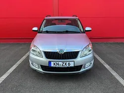 Silber Gebraucht 2012 Skoda Fabia Kombi | 3.000 € (Guter Preis)