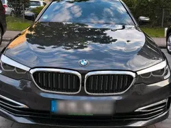 Gebraucht 2018 BMW 520 Luxury Line Kombi | 19.800 € (Fairer Preis)