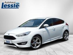 Weiß Gebraucht 2014 Ford Focus Sport Limousine | 11.990 € (Teuer)