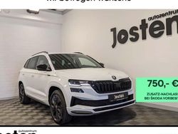 Moonweiss metallic Gebraucht 2025 Skoda Karoq SportLine SUV | 40.790 € (Fairer Preis)