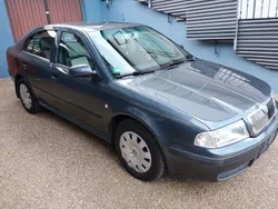 Grau Gebraucht 2007 Skoda Octavia Classic Limousine | 2.950 € (Fairer Preis)