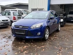 Indicblau metallic Gebraucht 2014 Ford Focus Titanium Kombi | 2.300 € (Superpreis)