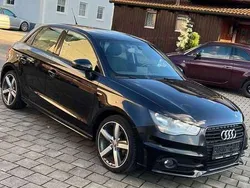 Phantomschwarz perleffekt Gebraucht 2013 Audi A1 Attraction Kleinwagen | 7.899 € (Guter Preis)