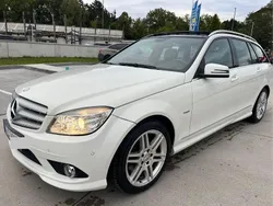 Weiß Gebraucht 2009 Mercedes C320 AMG Limousine | 4.999 €