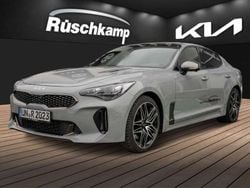Silber Gebraucht 2023 Kia Stinger Kleinwagen | 49.980 € (Fairer Preis)