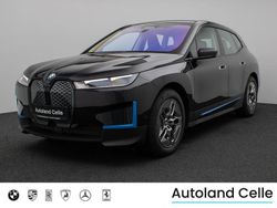 Schwarz Gebraucht 2022 BMW iX SUV | 56.499 € (Superpreis)