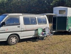 Silber Gebraucht 1993 Mitsubishi L300 Van / Kleinbus | 4.200 €