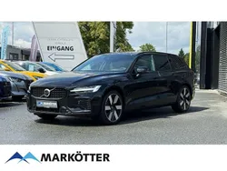 Schwarz Gebraucht 2024 Volvo V60 Plus Kombi | 43.500 € (Fairer Preis)