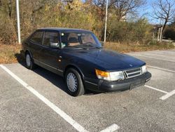 Blau Gebraucht 1991 Saab 900 Kleinwagen | 2.200 €