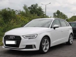 Weiß Gebraucht 2017 Audi A3 Sport Limousine | 14.199 € (Fairer Preis)