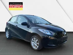 Brillantschwarz Gebraucht 2009 Mazda 2 Independence Kleinwagen | 5.599 € (Etwas zu teuer)