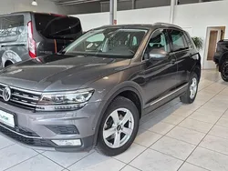 Grau Gebraucht 2017 VW Tiguan Highline SUV | 21.950 € (Guter Preis)