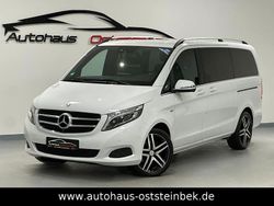 Weiß Gebraucht 2016 Mercedes V250 Van / Kleinbus | 35.990 € (Fairer Preis)
