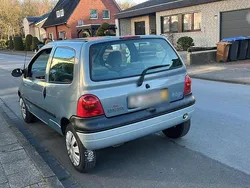 Silber Gebraucht 2003 Renault Twingo Kleinwagen | 1.000 €