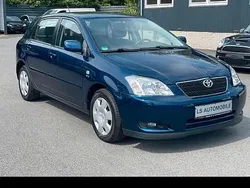 Blau Gebraucht 2003 Toyota Corolla Kleinwagen | 4.000 € (Fairer Preis)