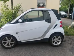 Weiß Gebraucht 2007 Smart ForTwo Cabrio Cabrio | 2.200 € (Fairer Preis)
