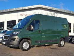 Grün Gebraucht 2018 Peugeot Boxer Van | 15.500 € (Guter Preis)