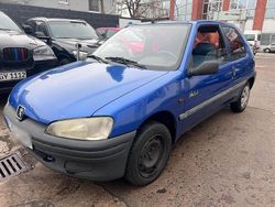 Blau Gebraucht 1996 Peugeot 106 Kleinwagen | 250 € (Superpreis)