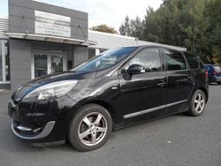 Schwarz Gebraucht 2012 Renault Scénic Bose Edition Van / Kleinbus | 2.700 € (Etwas zu teuer)