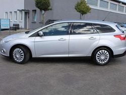 Grau Gebraucht 2013 Ford Focus Trend Kombi | 3.480 € (Fairer Preis)