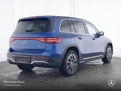 Blau Gebraucht 2024 Mercedes EQB300 Advanced SUV | 39.990 € (Etwas zu teuer)