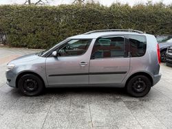 Grau Gebraucht 2011 Skoda Roomster Plus Edition Van / Kleinbus | 2.980 € (Fairer Preis)