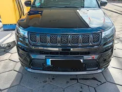 Schwarz Gebraucht 2024 Jeep Compass Altitude SUV | 22.950 €