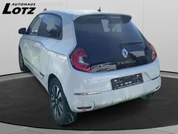 Weiß Gebraucht 2023 Renault Twingo Urban Night Kleinwagen | 13.990 € (Guter Preis)