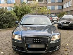 Silber Gebraucht 2009 Audi A8 Limousine | 6.000 € (Fairer Preis)