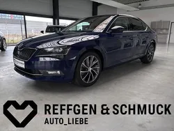 Blau Gebraucht 2016 Skoda Superb LAURIN & KLEMENT Limousine | 17.980 € (Guter Preis)