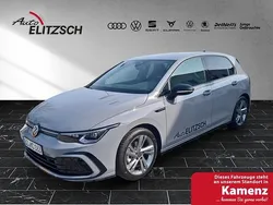 Mondsteingrau Gebraucht 2024 VW Golf VIII R-line Limousine | 28.950 € (Guter Preis)