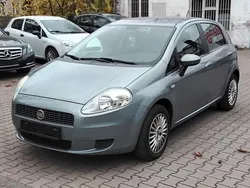 Grau Gebraucht 2008 Fiat Grande Punto Dynamic Kleinwagen | 2.650 € (Fairer Preis)