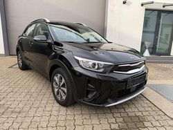 Schwarz Gebraucht 2022 Kia Stonic Vision SUV | 16.363 € (Superpreis)