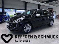 Schwarz (schwarz perla nera) Gebraucht 2019 Peugeot 208 Allure Kleinwagen | 15.980 € (Teuer)