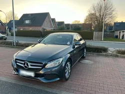 Grau Gebraucht 2015 Mercedes C200 Limousine | 14.000 €