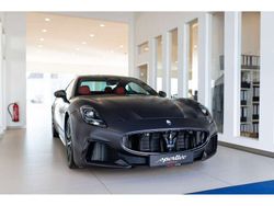 Grau Gebraucht 2023 Maserati Granturismo Coupé | 237.333 €