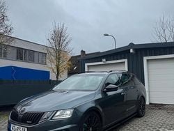 Grau Gebraucht 2019 Skoda Octavia RS Kombi | 23.950 € (Teuer)