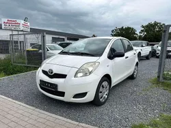Solid white Gebraucht 2009 Toyota Yaris Cool Kleinwagen | 2.990 € (Guter Preis)