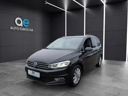 Deep black perleffekt Gebraucht 2017 VW Touran Highline Van / Kleinbus | 14.950 € (Guter Preis)