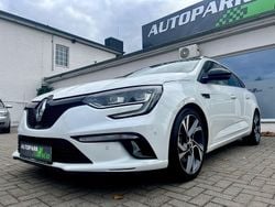 Weiß Gebraucht 2017 Renault Mégane GrandTour GT Kombi | 11.990 € (Guter Preis)