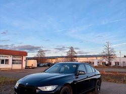 Schwarz Gebraucht 2012 BMW 318 Limousine | 12.300 € (Etwas zu teuer)