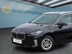 Schwarz Gebraucht 2022 BMW 218 Active Tourer Van / Kleinbus | 27.049 € (Fairer Preis)
