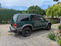 Grün Gebraucht 2001 Ford Explorer SUV | 5.600 € (Etwas zu teuer)