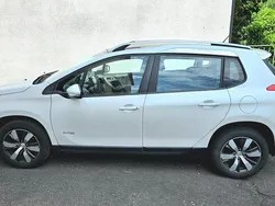 Weiß Gebraucht 2014 Peugeot 2008 Business-Line SUV | 9.400 € (Fairer Preis)