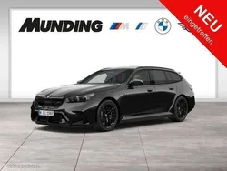 Black sapphire Neu 2025 BMW M5 Comfort Edition Kombi | 169.220 €