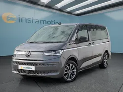 Grau Gebraucht 2023 VW T7 Van | 53.949 € (Teuer)