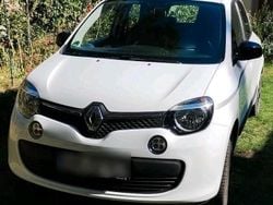 Weiß Gebraucht 2018 Renault Twingo LIMITED Kleinwagen | 10.800 € (Fairer Preis)