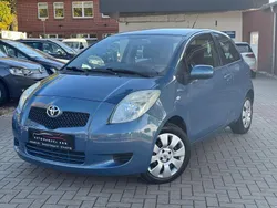 Blau Gebraucht 2007 Toyota Yaris Sol Kleinwagen | 3.700 € (Etwas zu teuer)