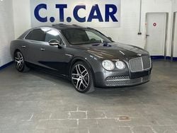 Grau Gebraucht 2013 Bentley Flying Spur Limousine | 79.000 €